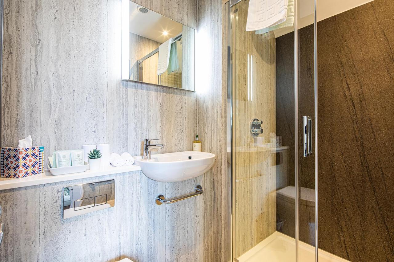 Fountains Guest House - Harrogate Stays Bagian luar foto