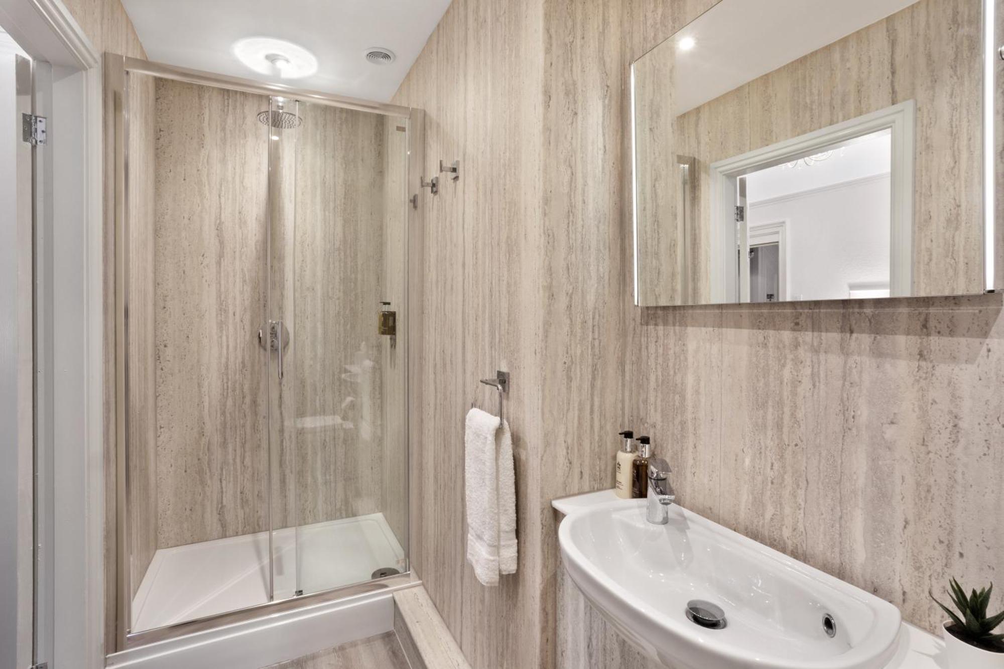 Fountains Guest House - Harrogate Stays Bagian luar foto