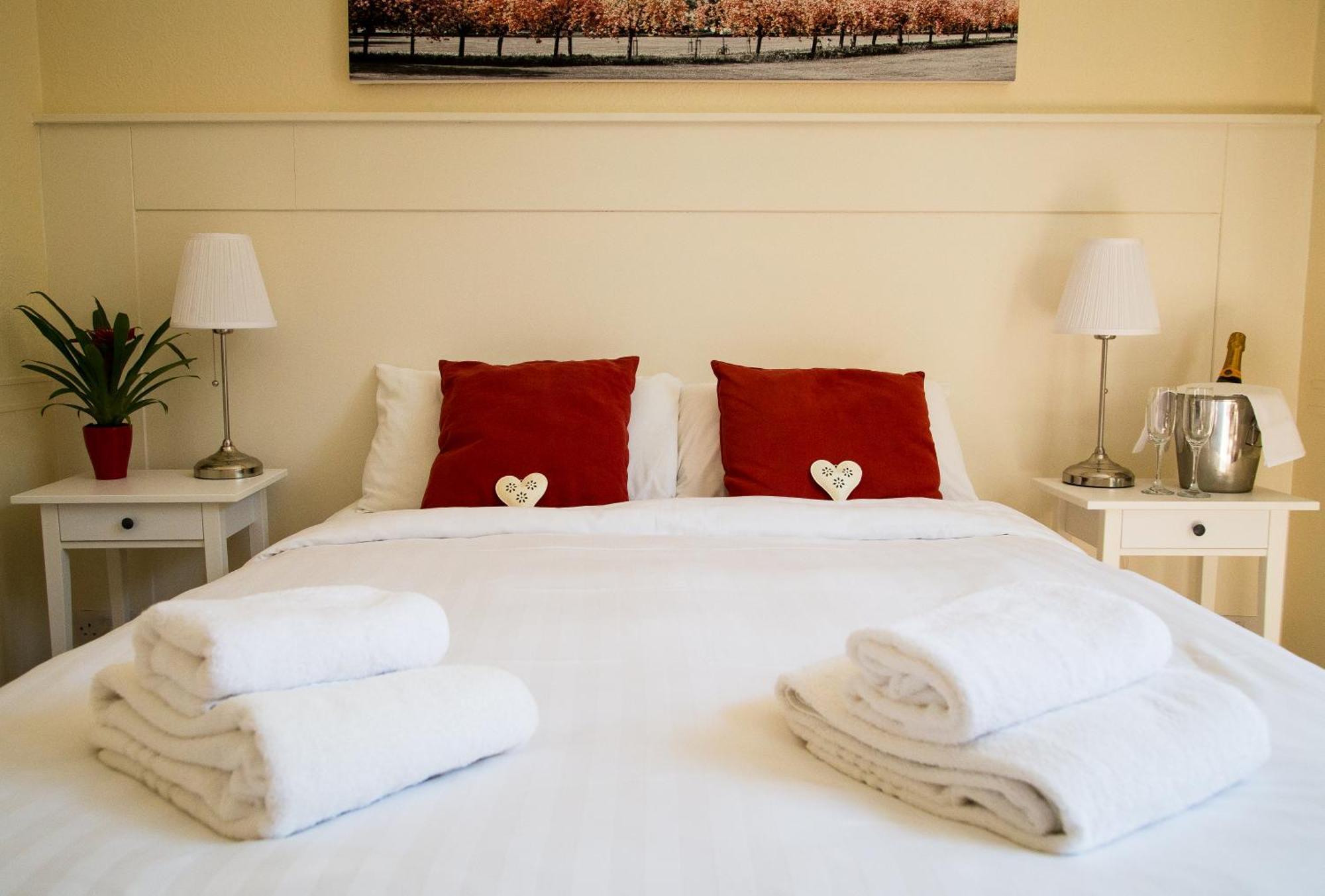 Fountains Guest House - Harrogate Stays Bagian luar foto